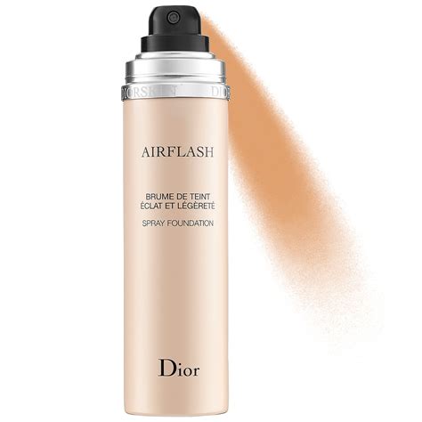 dior spray for makeup.